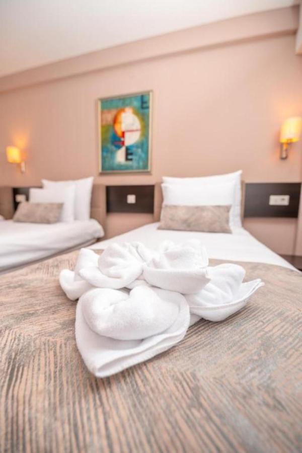 Garden City Hotel Konjic Extérieur photo